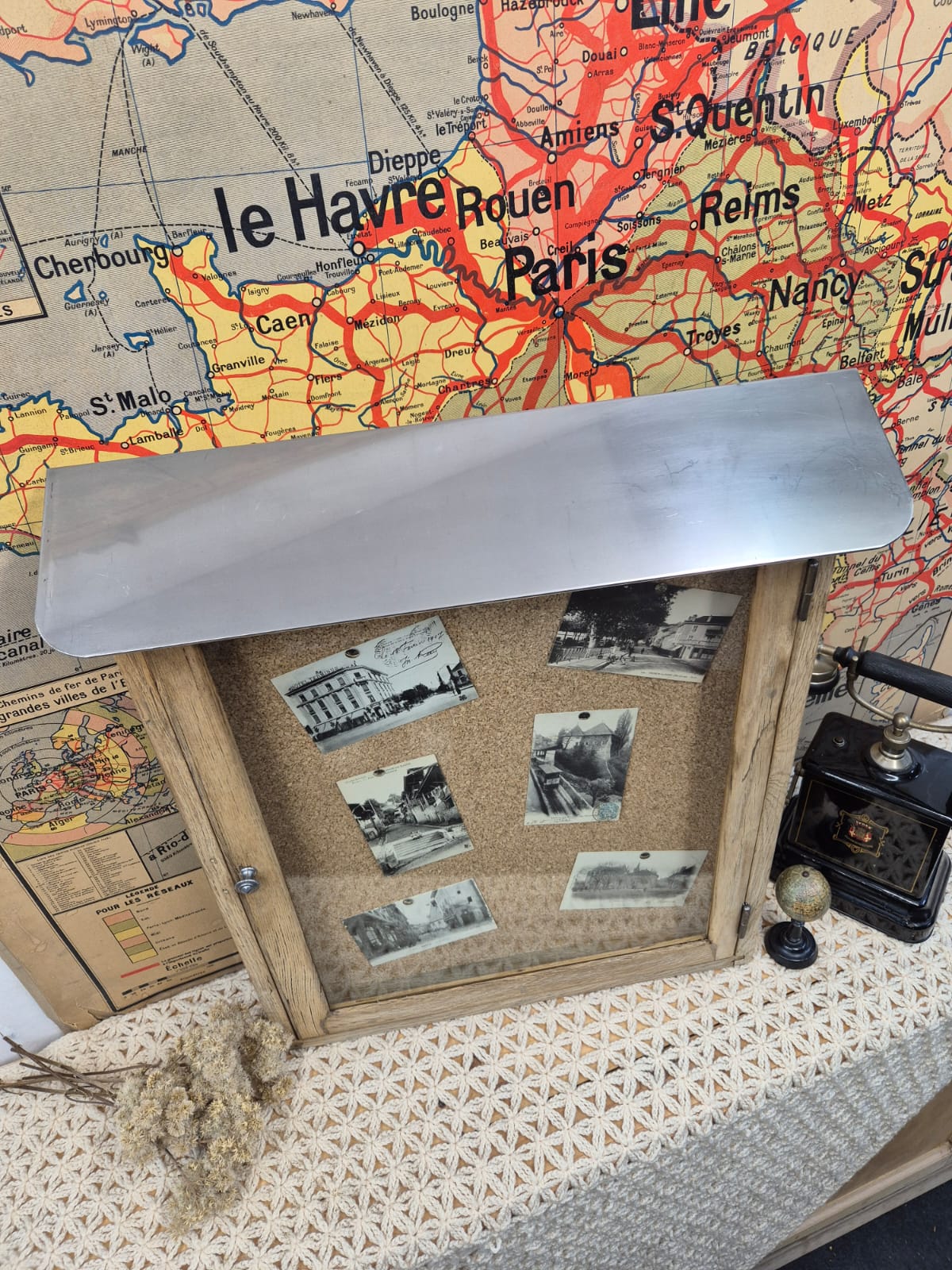 Ancien porte menu de restaurant – Image 6