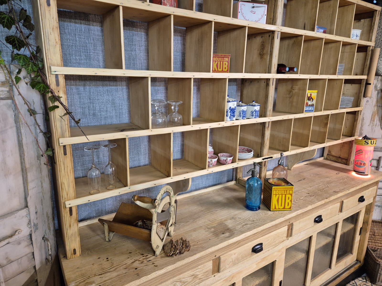 Ancien meuble de métier – Image 6