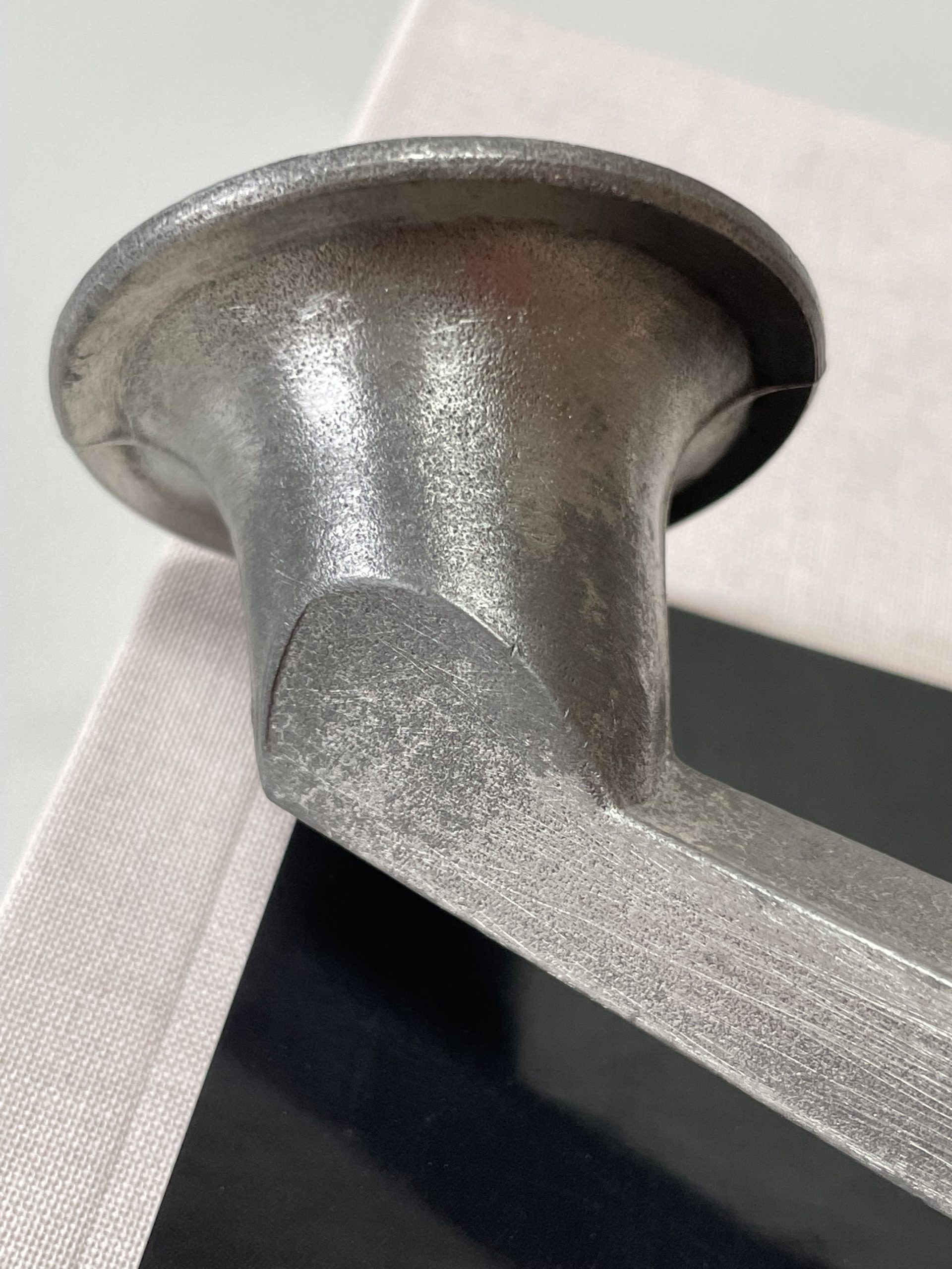 Bougeoirs zoomorphes en étain Neeser 1950 – Image 6