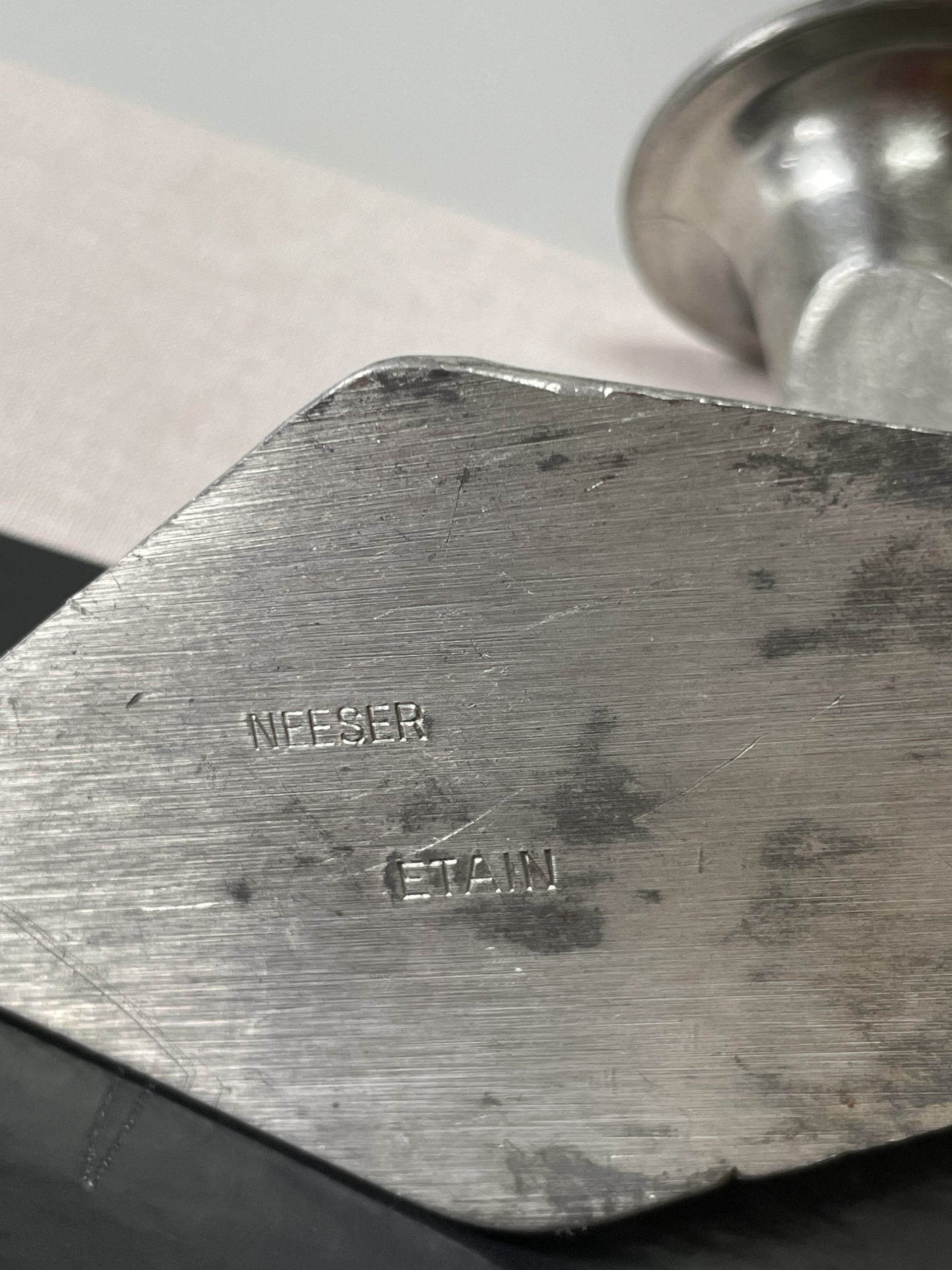 Bougeoirs zoomorphes en étain Neeser 1950 – Image 4