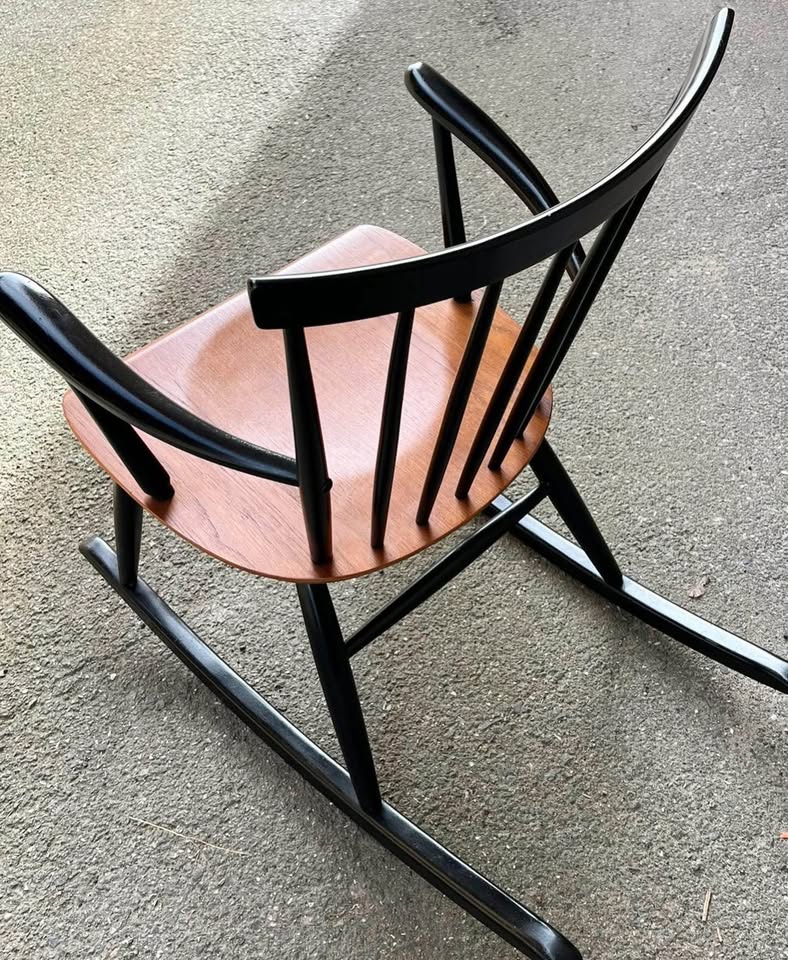 Chaise à bascule scandinave années 60 – Image 3