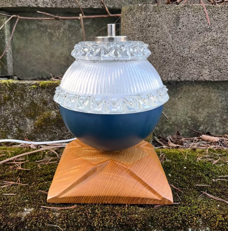 Lampe à poser pièce unique – Image 3