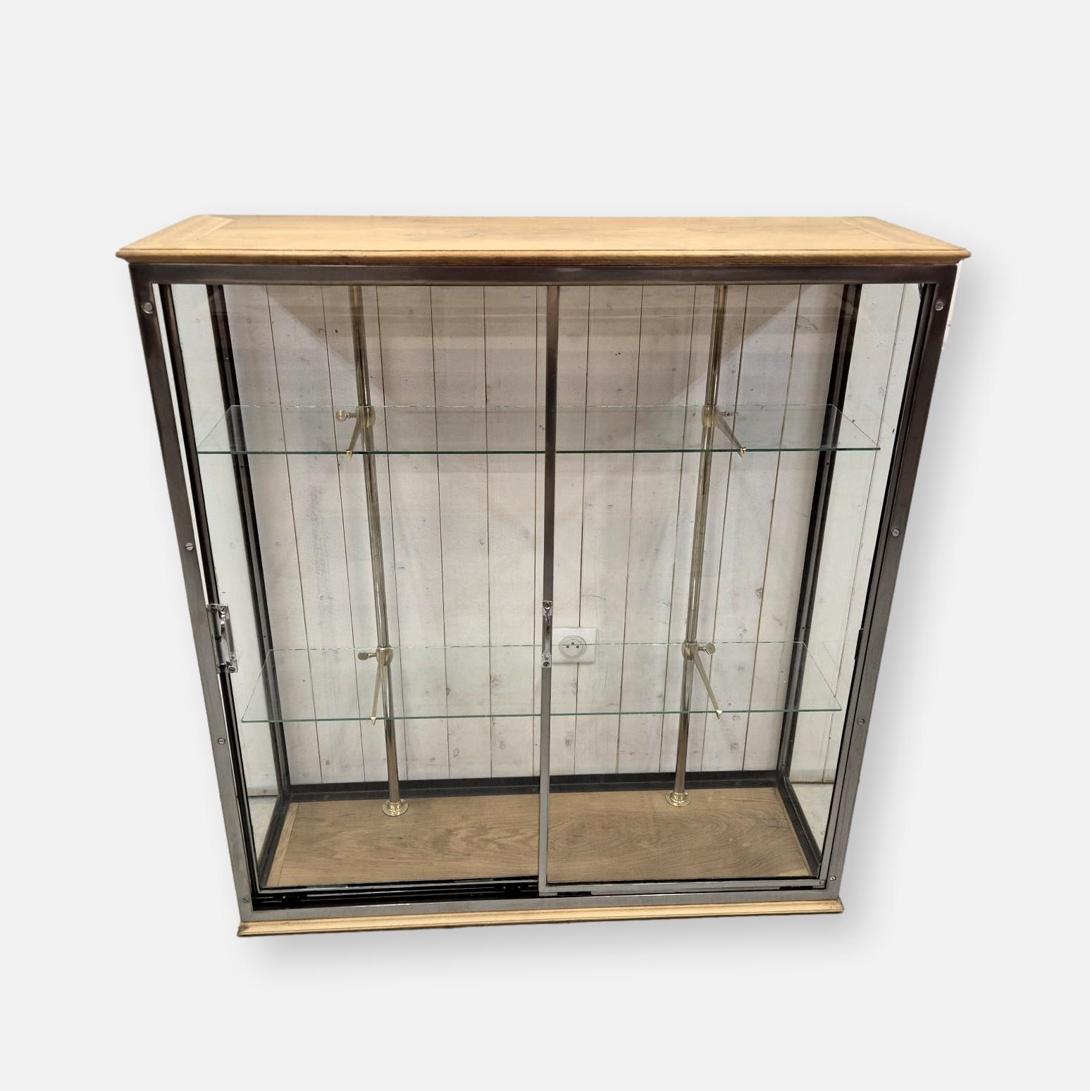 Ancienne vitrine