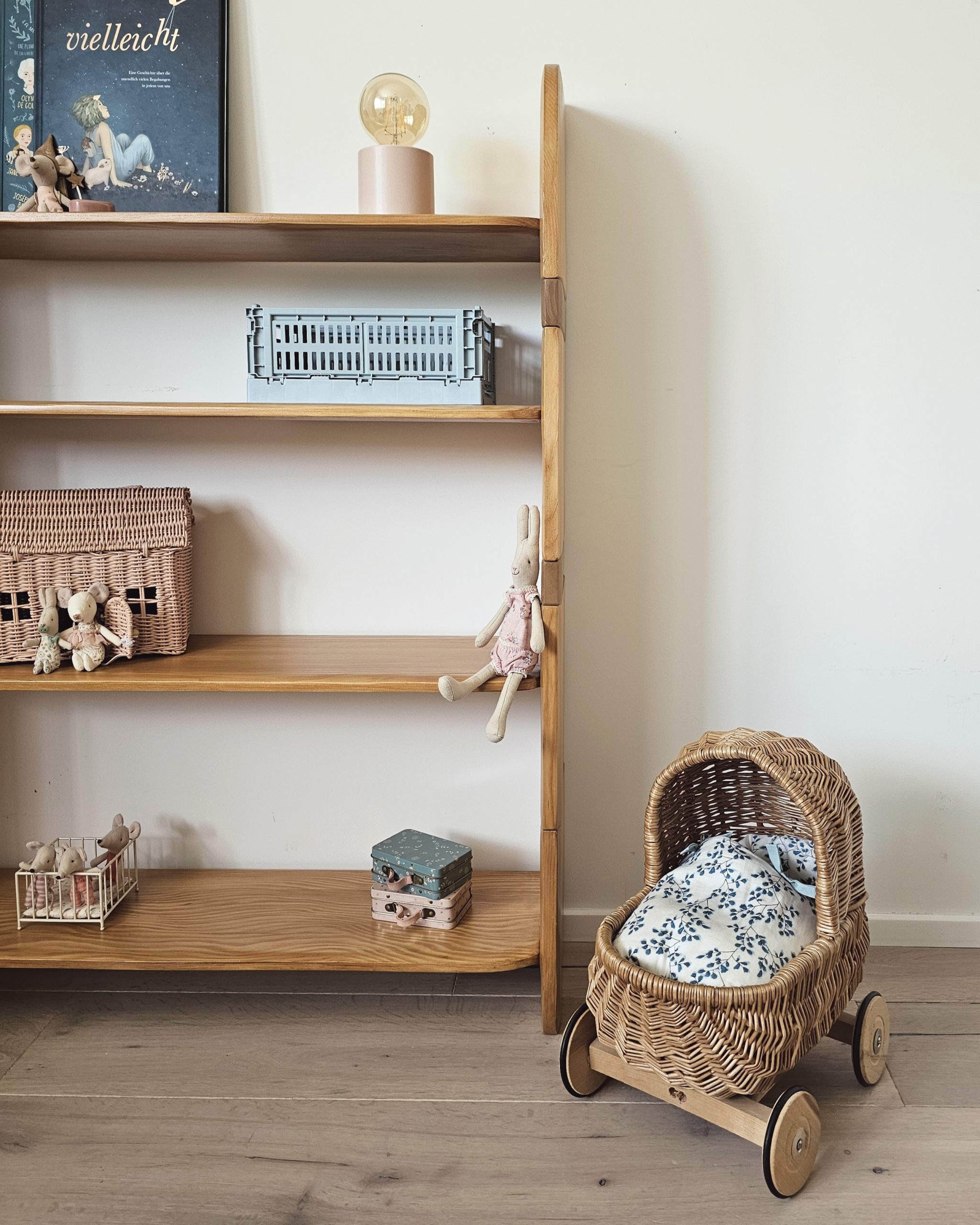 Étagère mid-century Arthur Milani restaurée – Bild 6