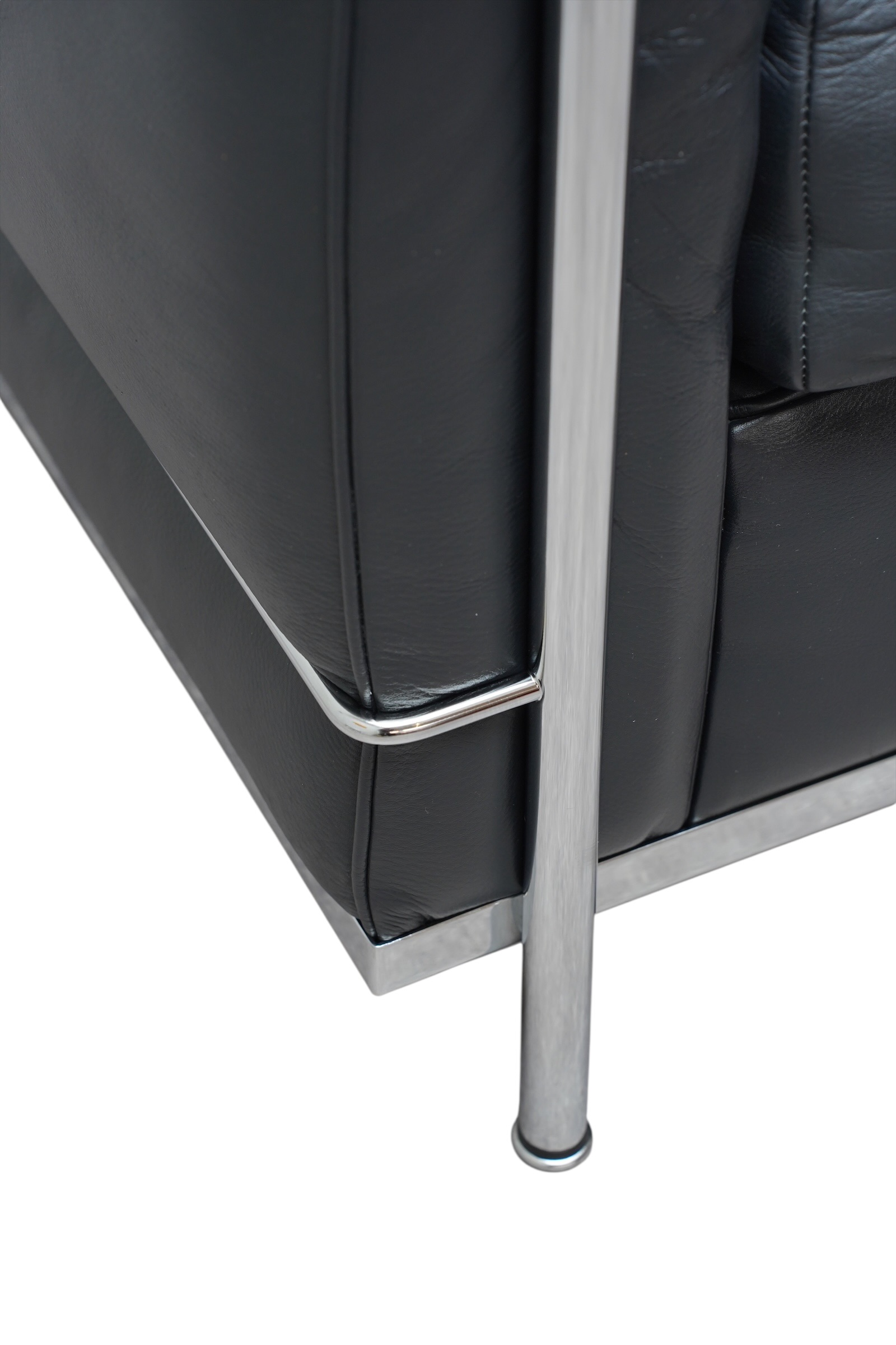 Fauteuil LC2 Grand Confort (4 pièces disponibles) – Bild 3