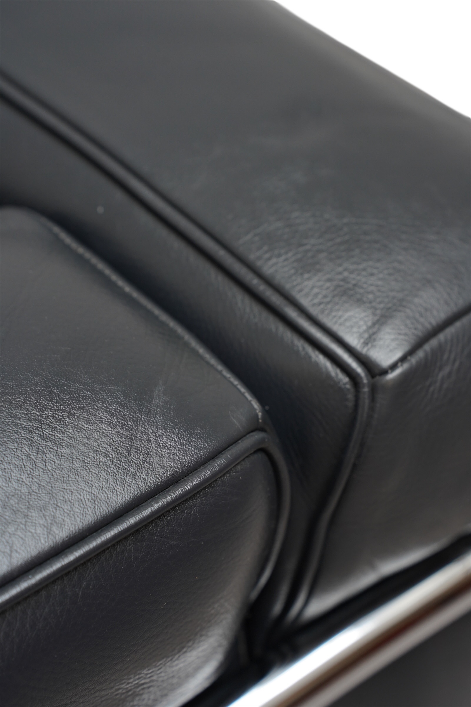 Fauteuil LC2 Grand Confort (4 pièces disponibles) – Bild 14