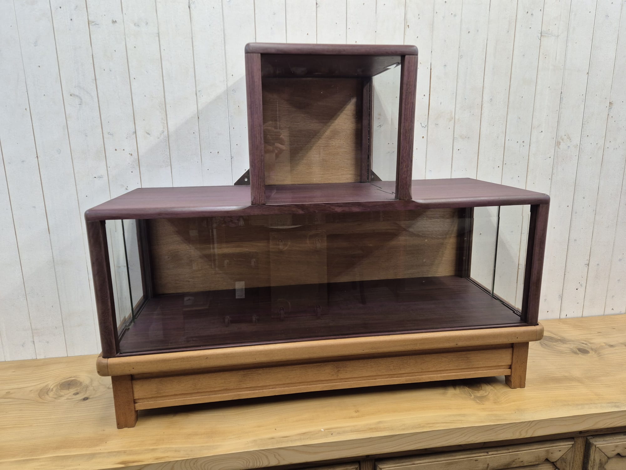 Ancienne vitrine 1930 en amarante – Bild 2