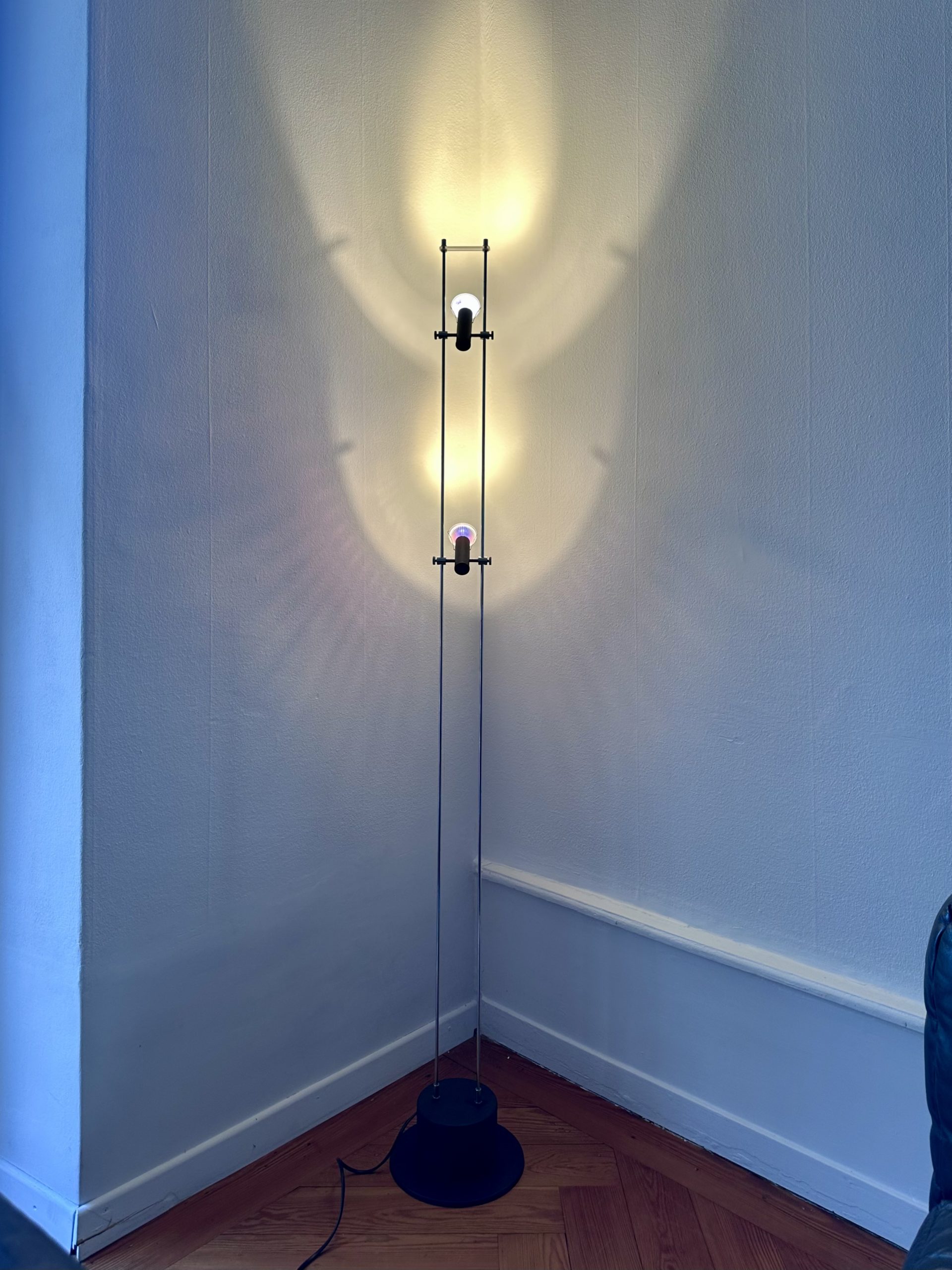 Lampe de sol 1980 à 2 spots orientables – Bild 5