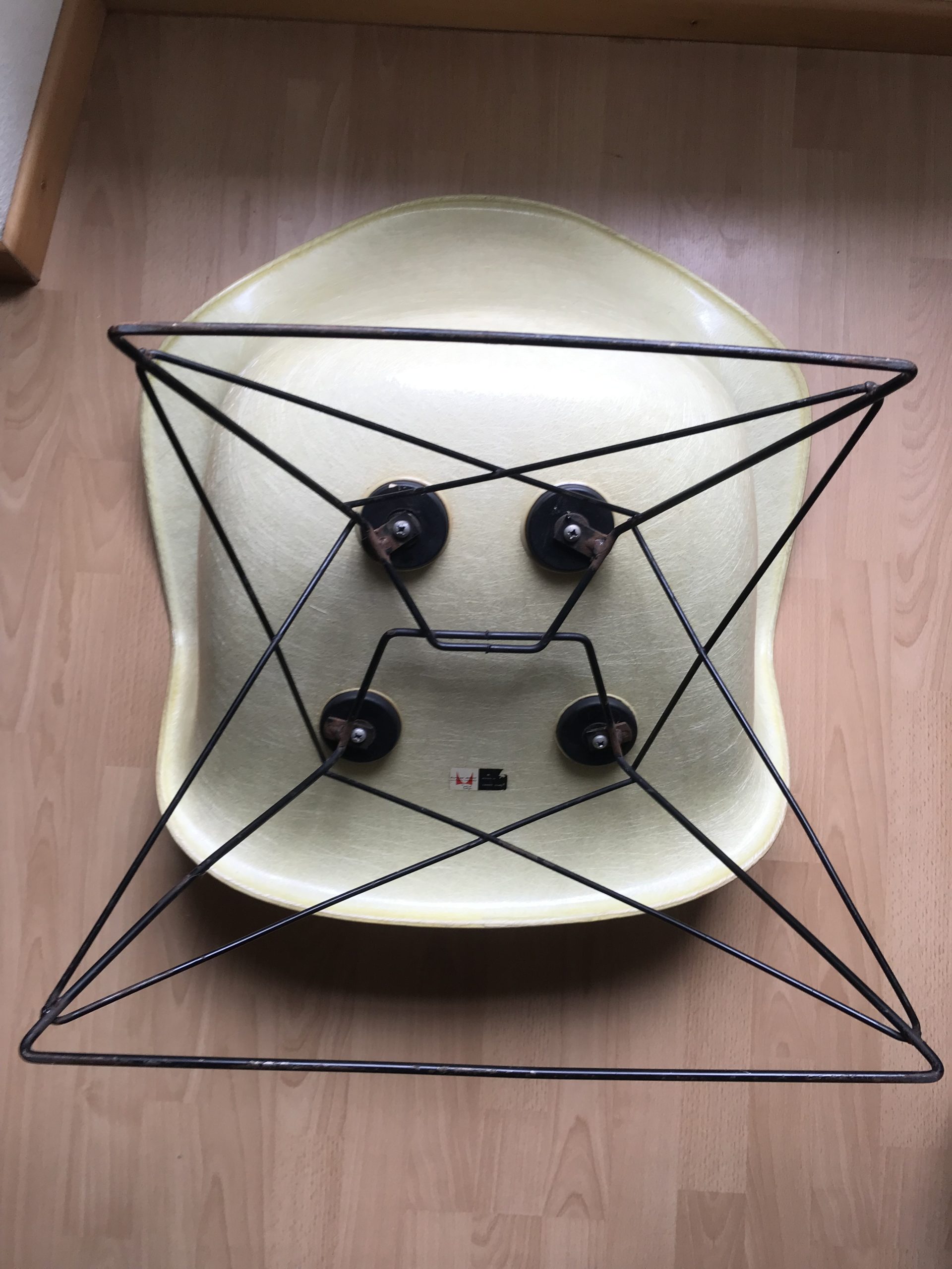 Armchair C&R Eames LAR – Bild 16