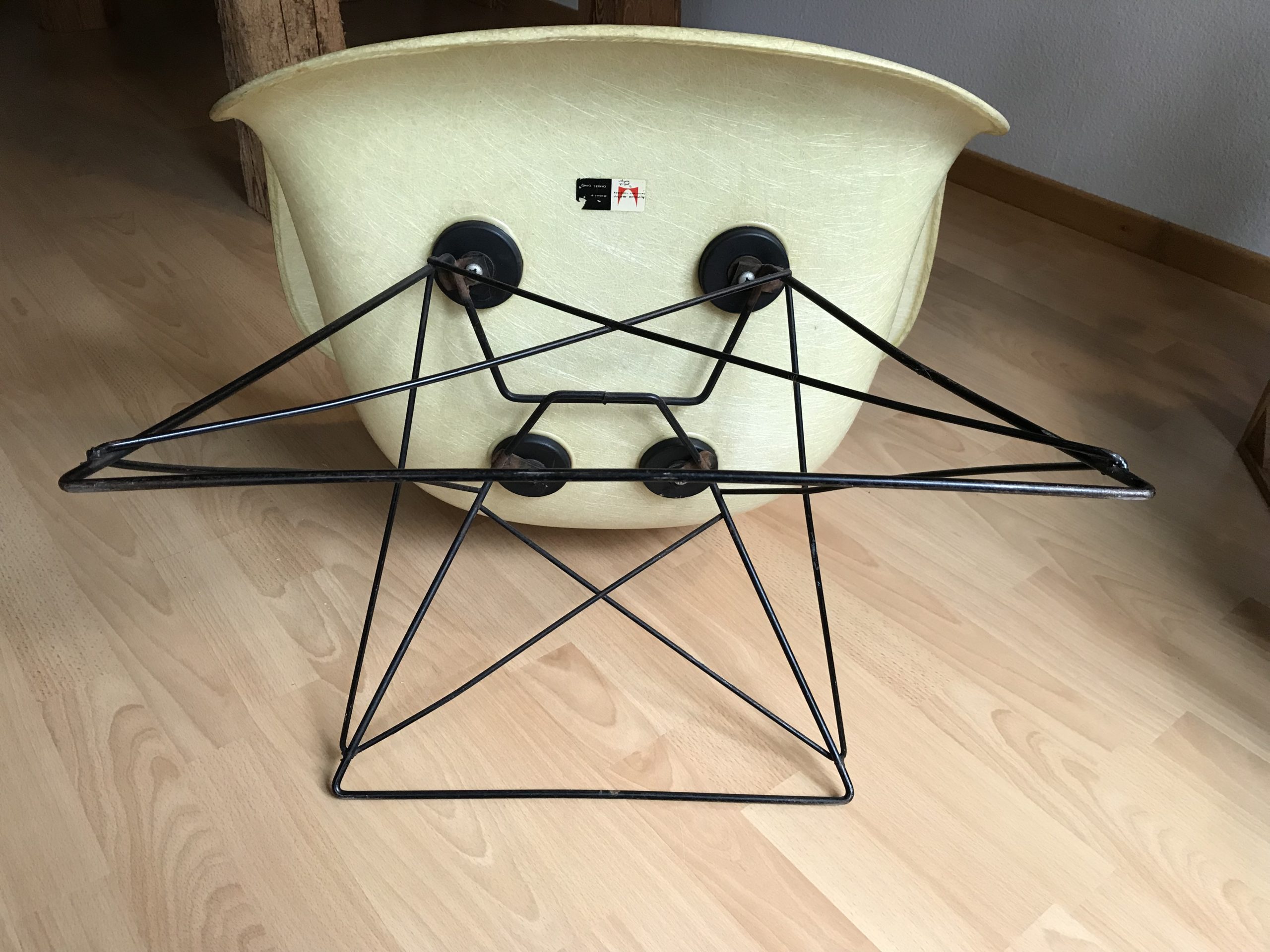 Armchair C&R Eames LAR – Bild 5