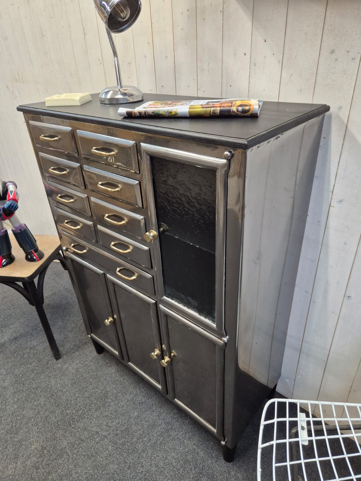 Ancien meuble de dentiste – Image 8