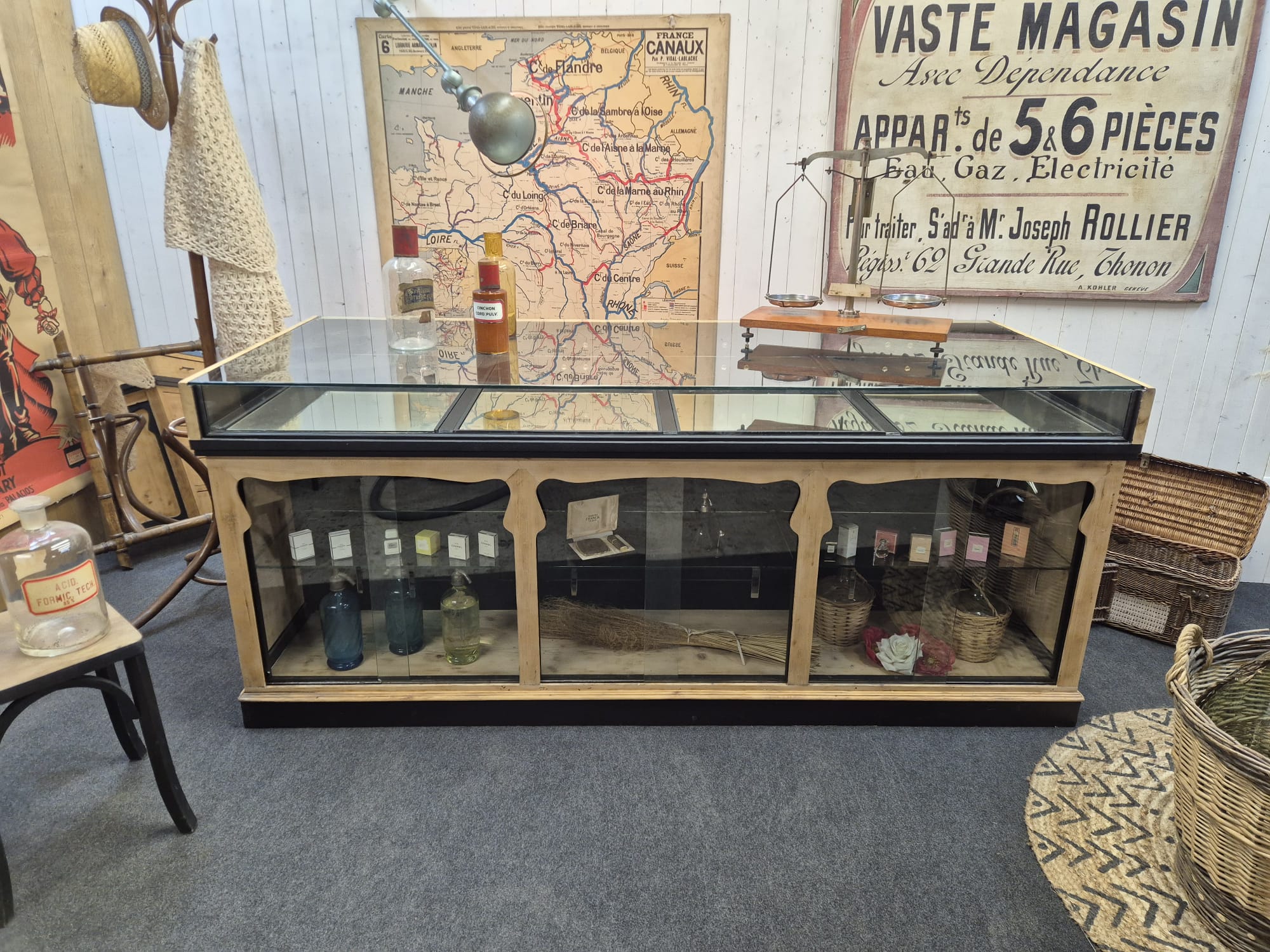Ancienne vitrine comptoir de bijouterie – Image 3