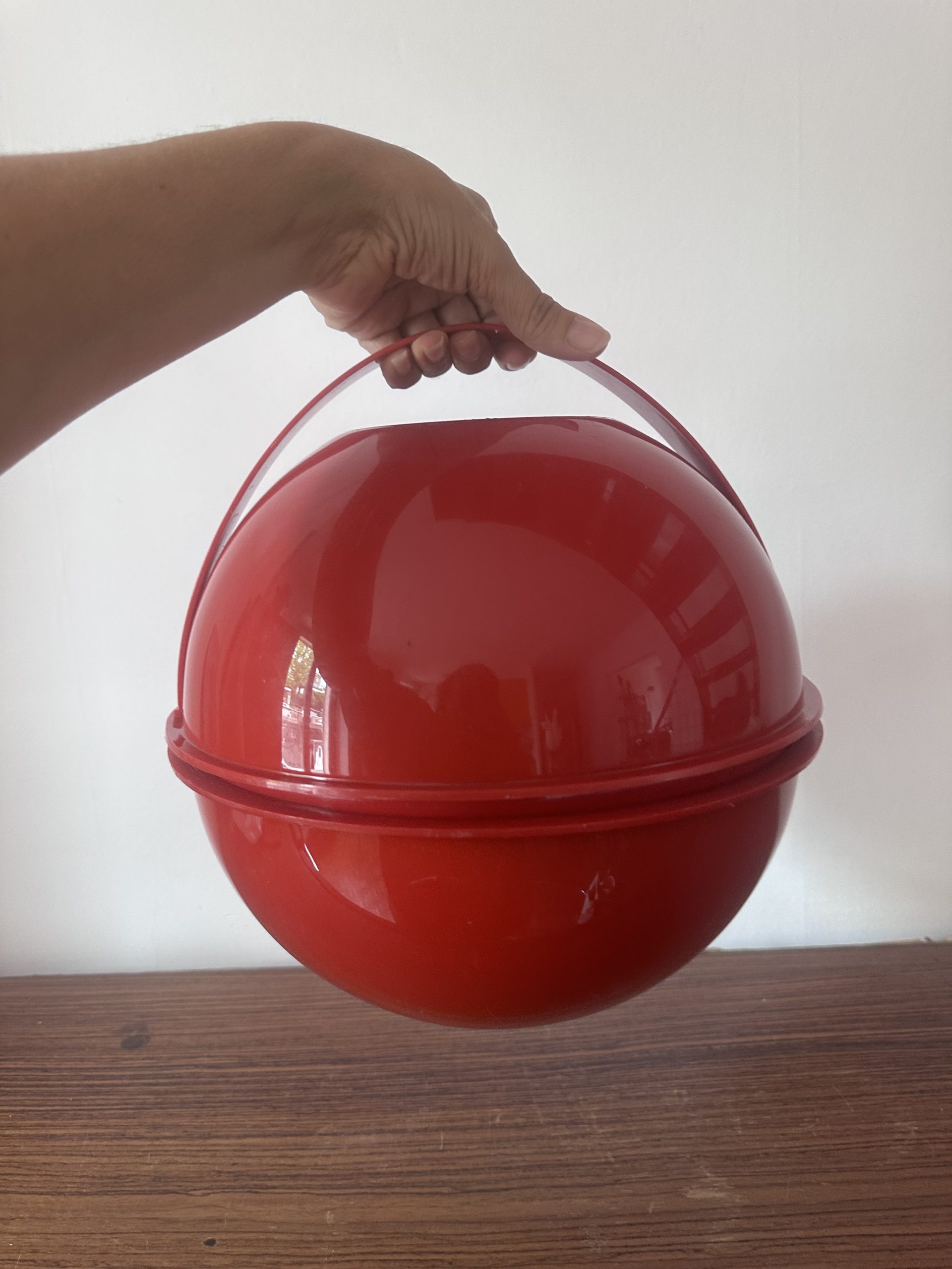 Boîte à pique-nique Space Age de Guzzini – Image 11