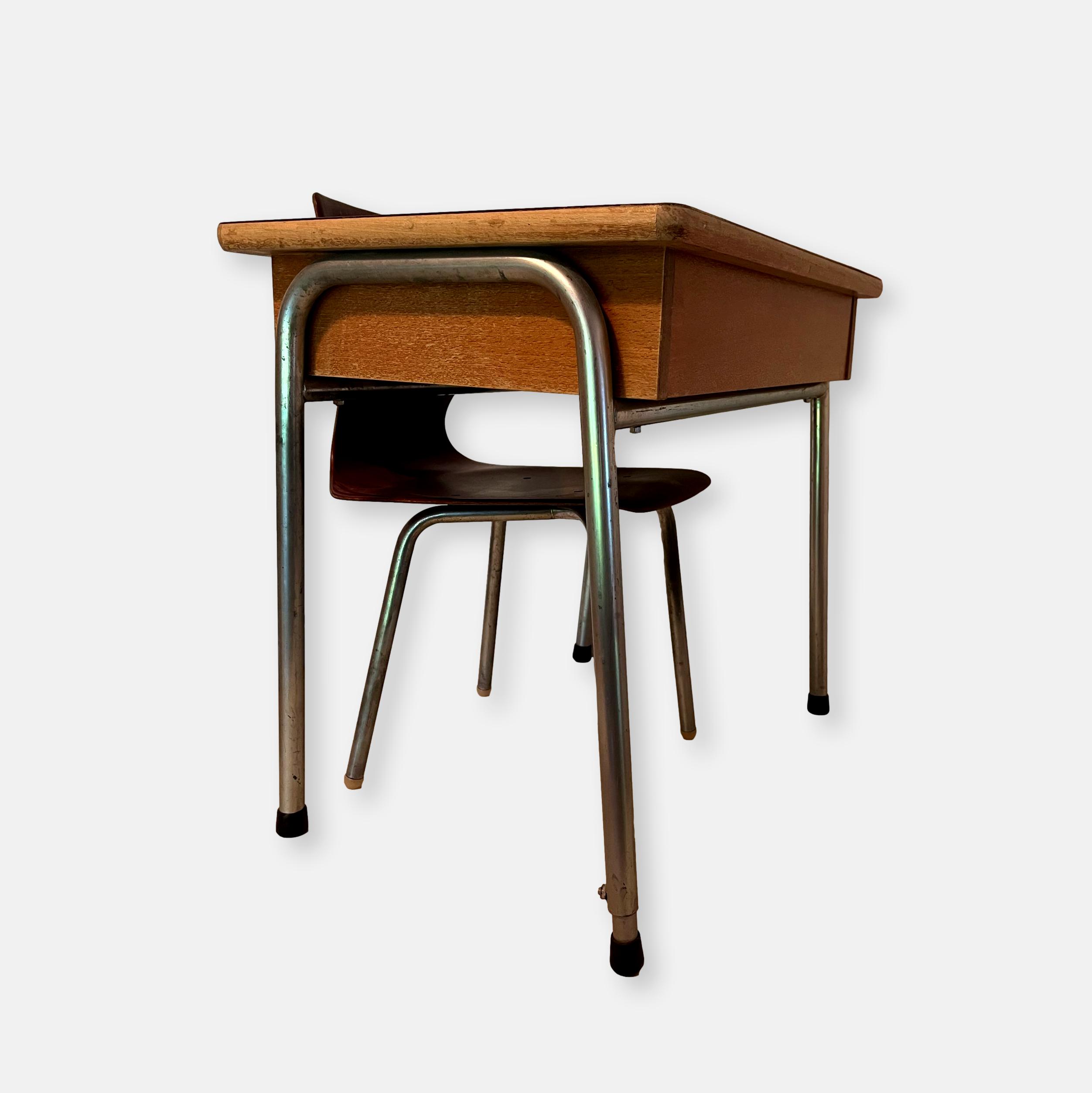 Petit bureau d’écolier