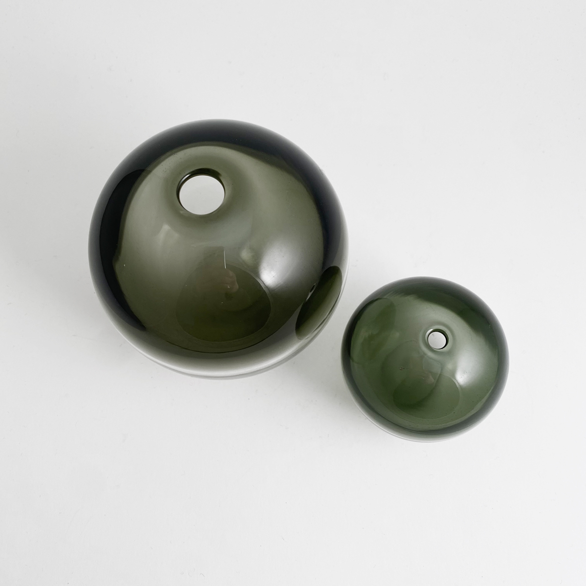 Paire de vases "Thunder Ball" de Timo Sarpaneva pour Iittala 1957 – Image 3