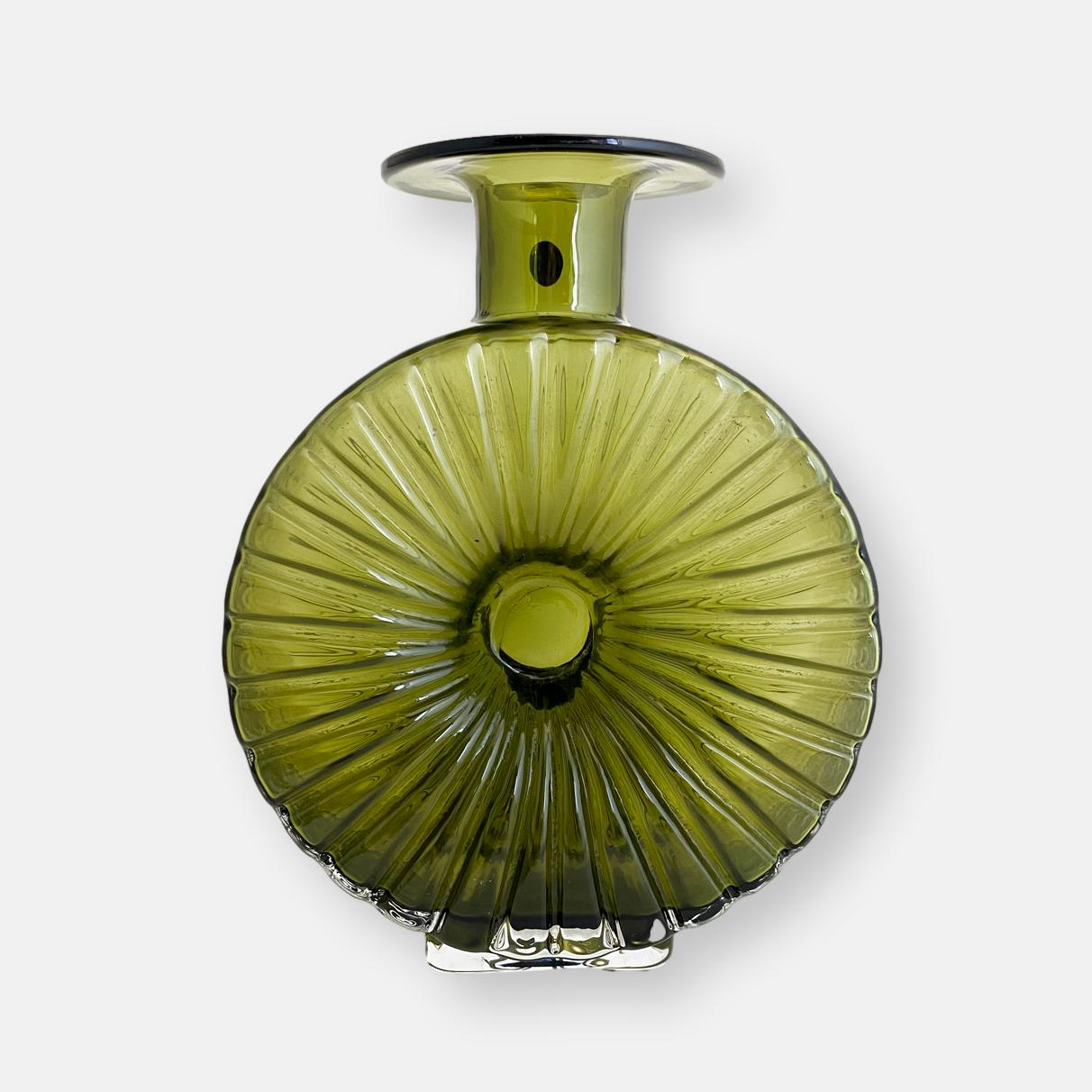 Vase Aurinkopullo de Helena Tyrell