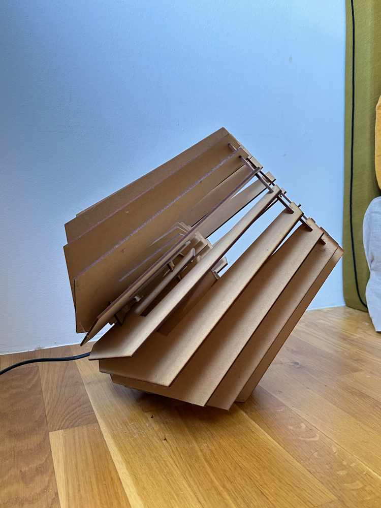 Lampe sculpturale Spot-nik par Van Tjalle en Jasper – Bild 2