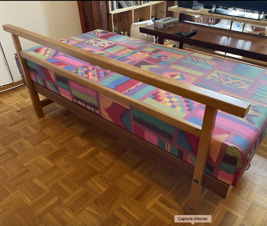 Ensemble daybed et table de chevet en teck – Image 9