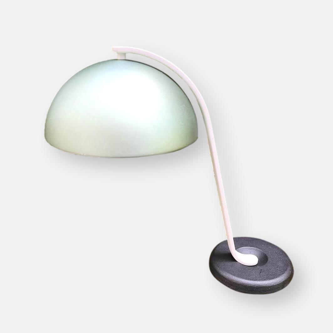 Lampe HAY modèle Cloche vert menthe