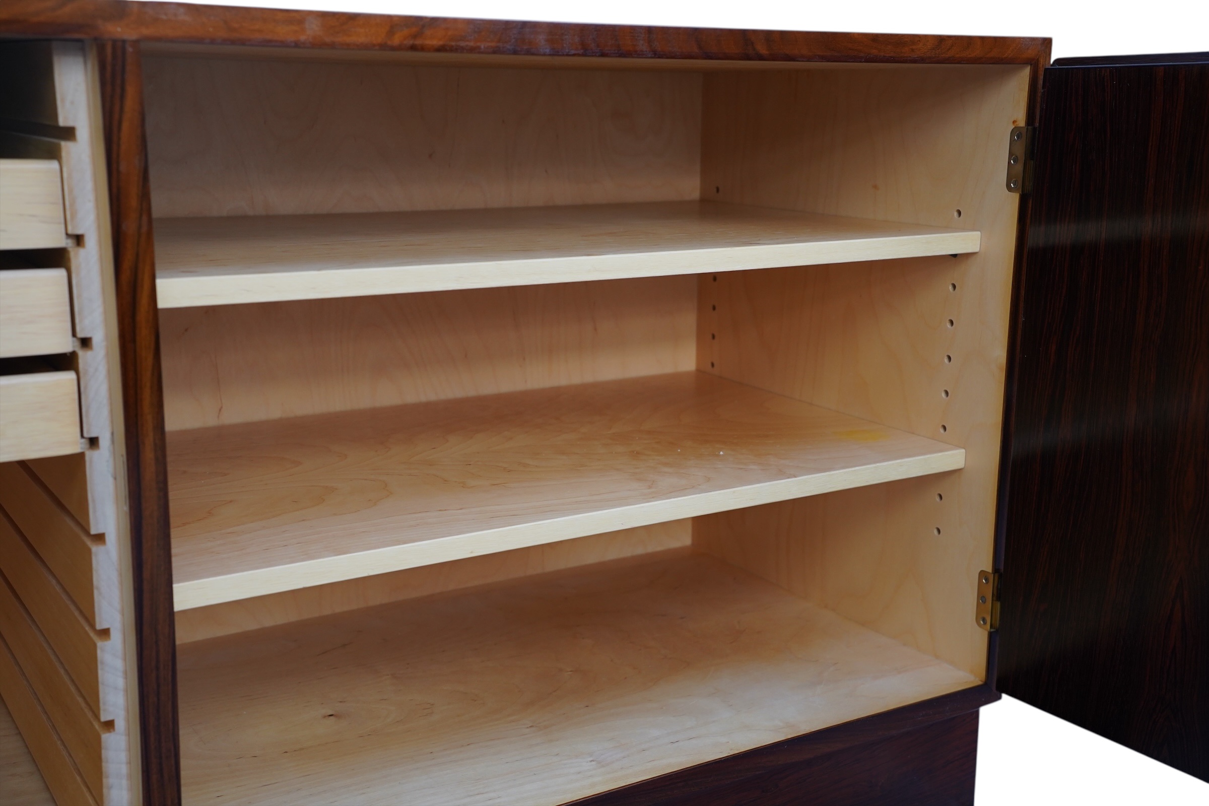 Buffet bas en palissandre Poul Hundevad – Bild 16