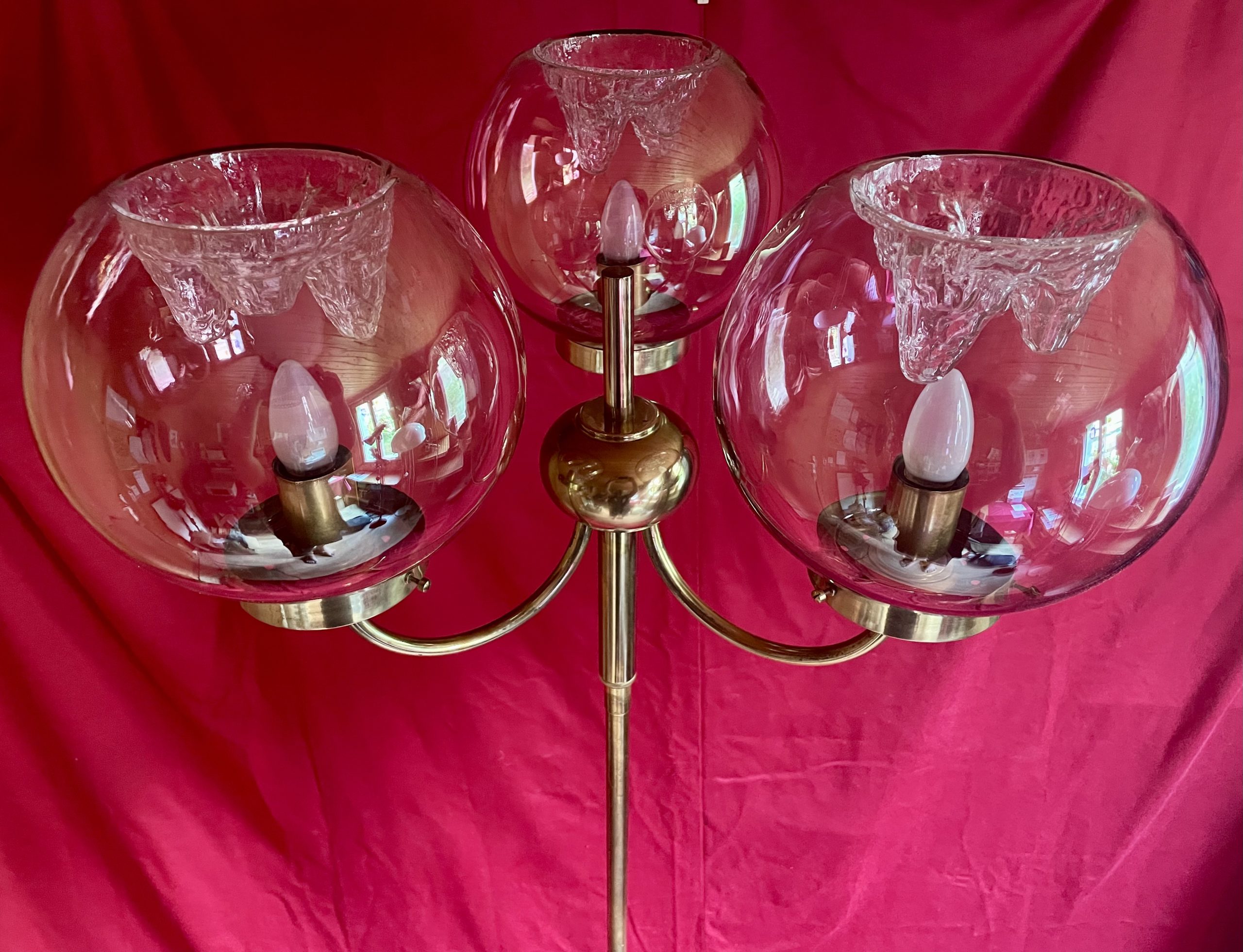 Lampadaire italien laiton et verrerie Murano – Bild 6
