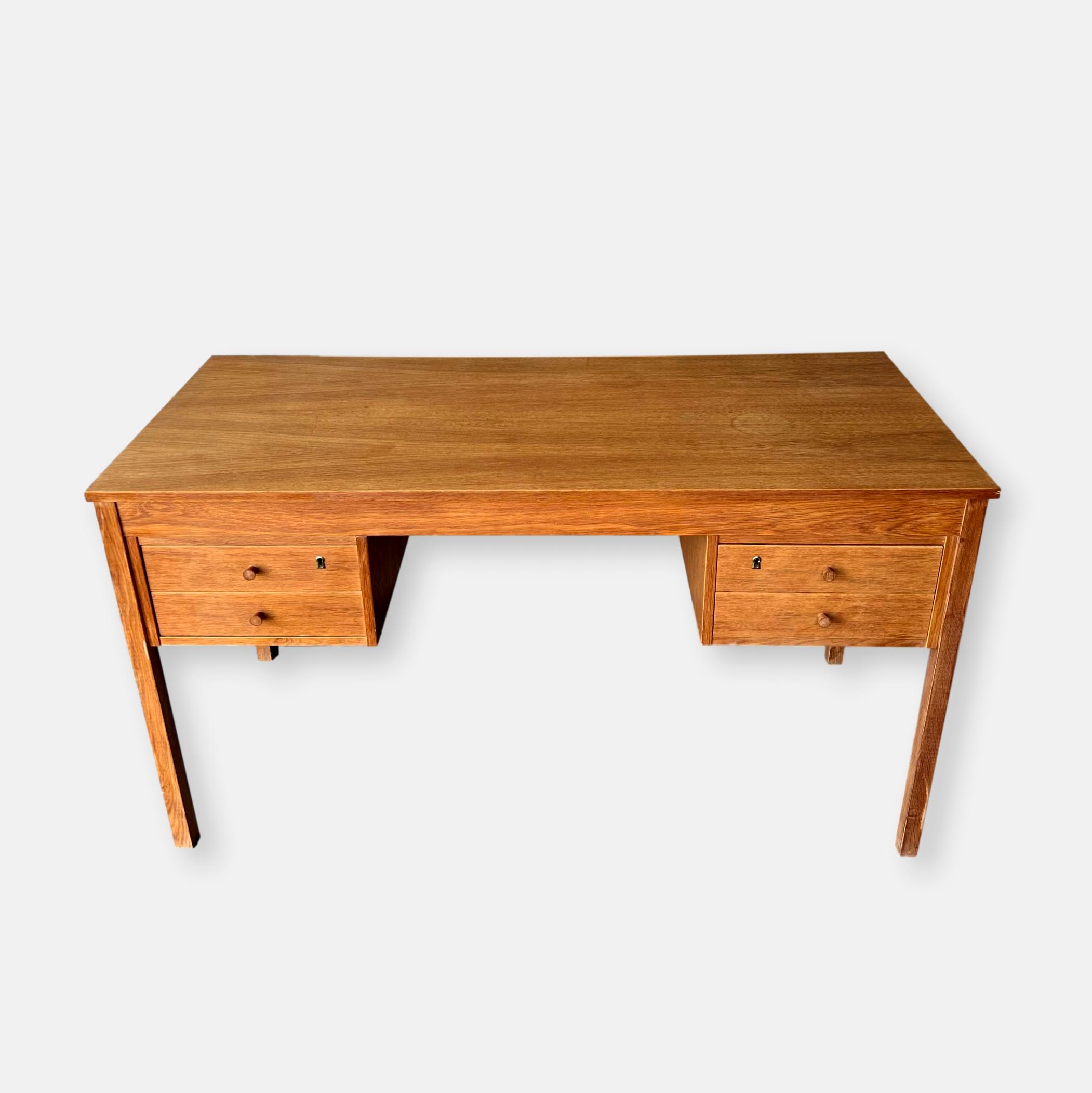Bureau danois Domino Møbler