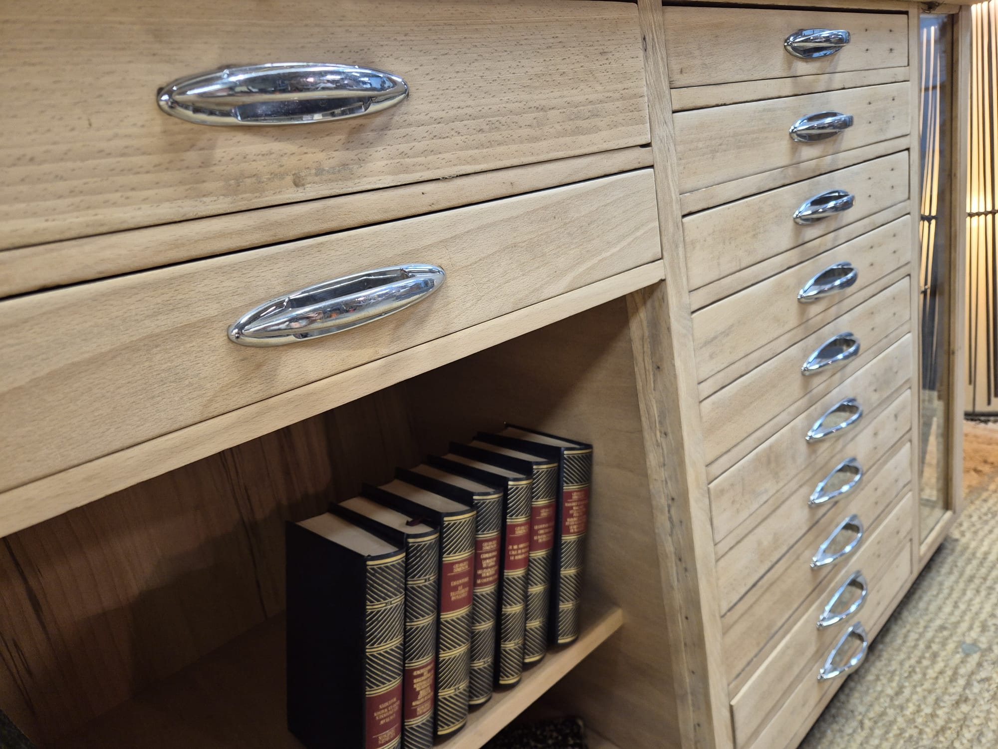Ancien comptoir vitrine – Image 11