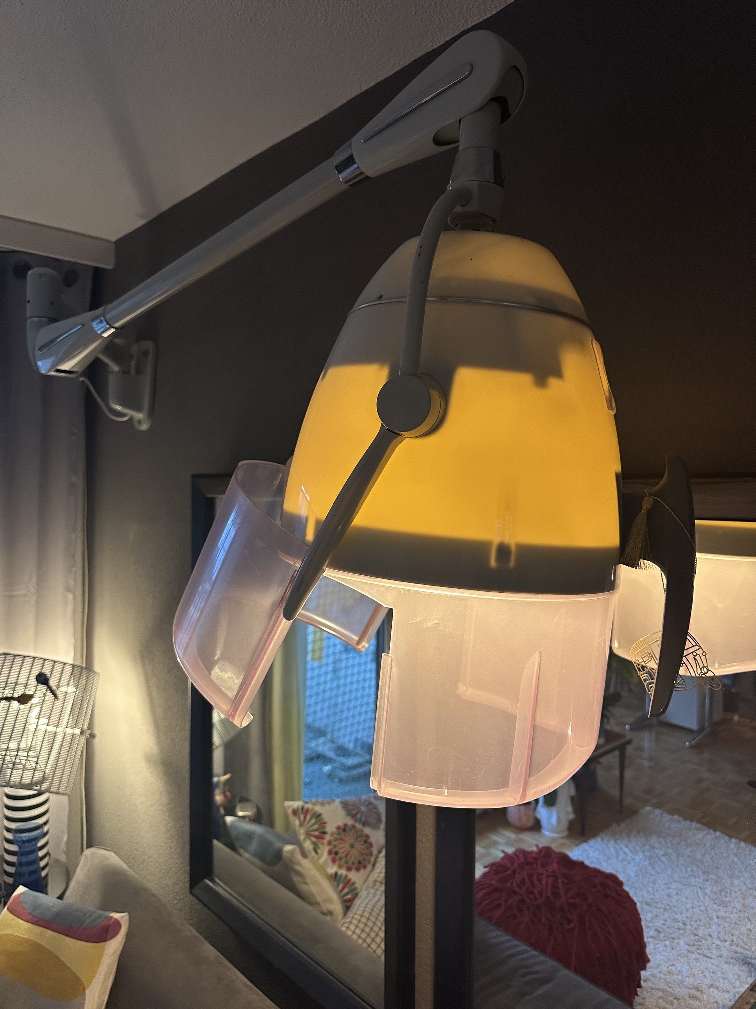 Lampe insolite - ancien casque de coiffeur – Bild 4