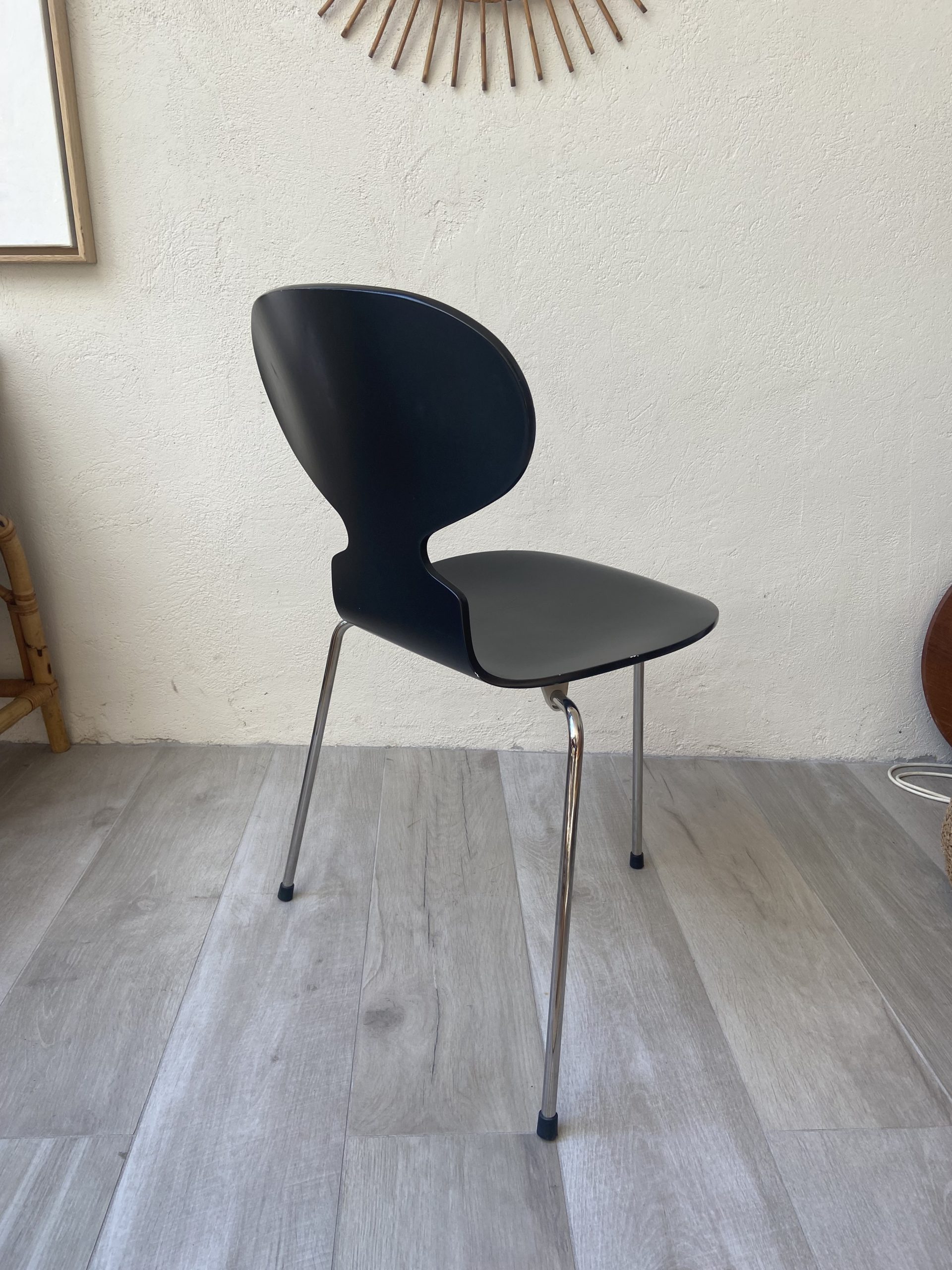 Chaise « fourmi » tripode – Bild 7