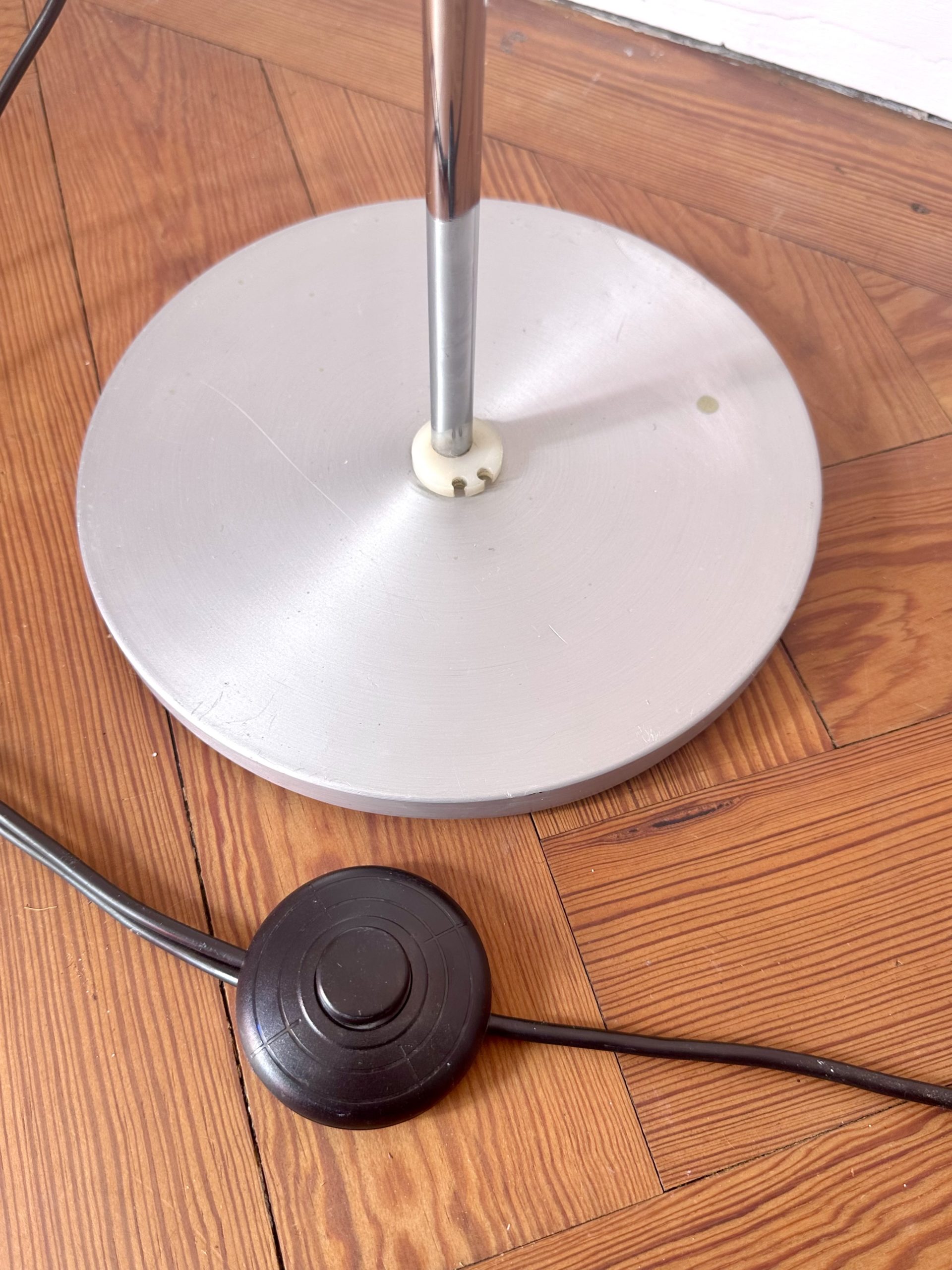Lampadaire double spot aluminium brossé – Image 4