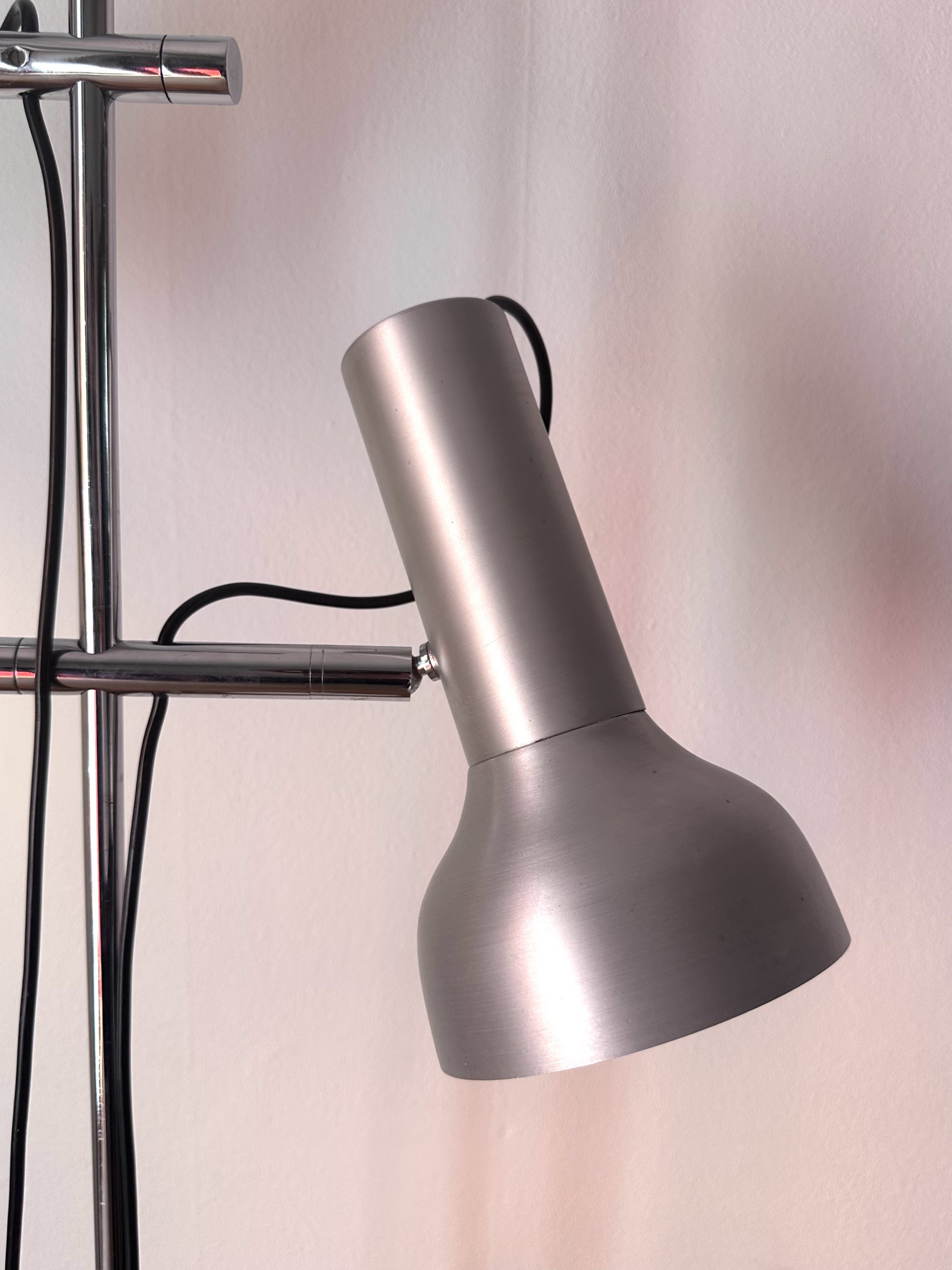 Lampadaire double spot aluminium brossé – Image 8