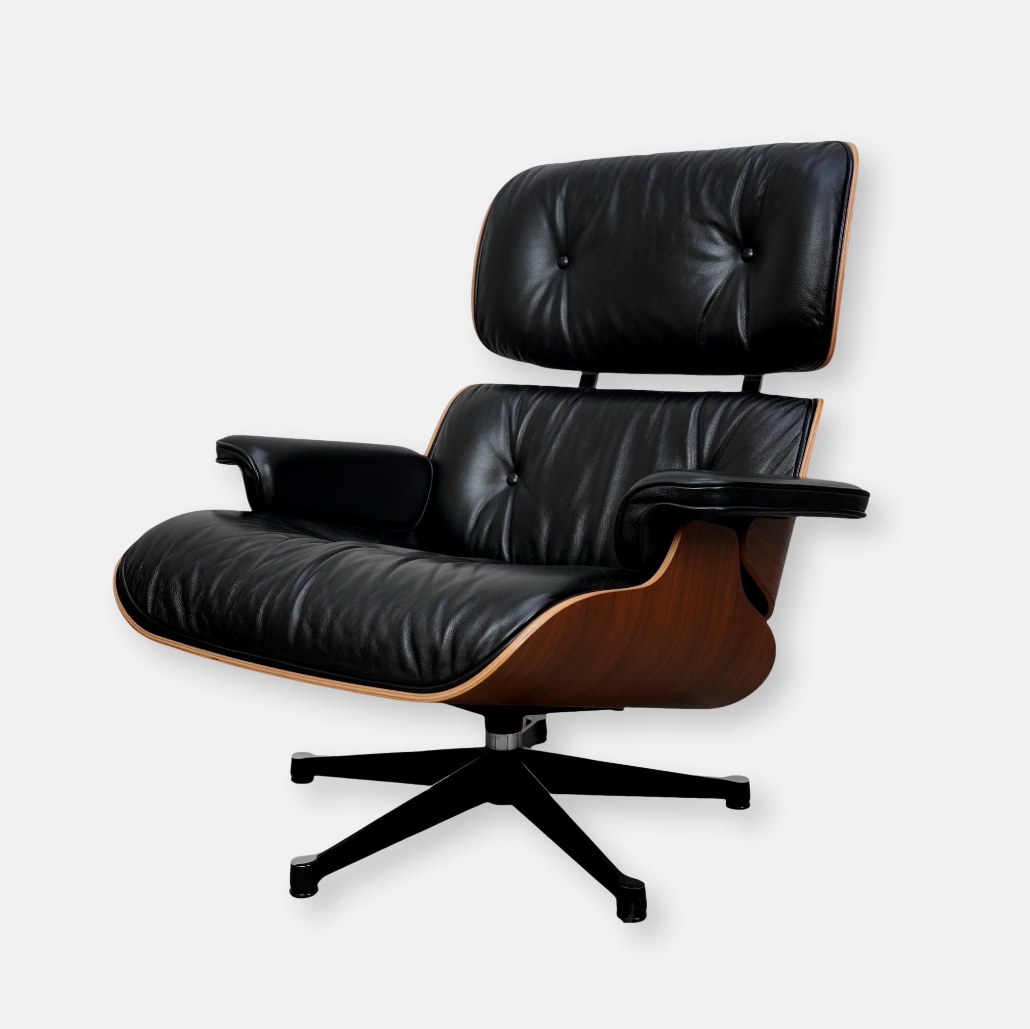 Eames Lounge Chair Charles and Ray Eames